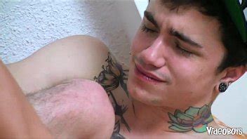 Jake Bass Es Golpeado Por Fuck Buddy Shawn Beliveau XVIDEOS