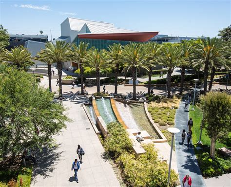 Santa Monica College - Certificate - APPLYWAVE