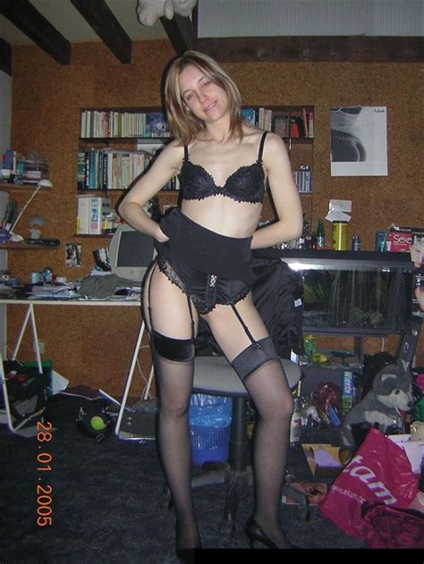 Amateur Blonde Small Tits Belle X Porn Pic