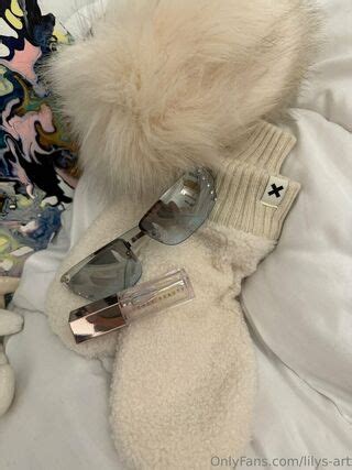 Lilys Art Lilys Illustration Nude Onlyfans Nudostar Tv