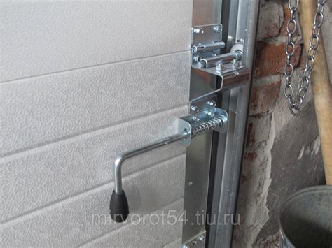 Засов на ворота из профильной трубы своими руками 90 фото