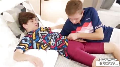 Sexo anal durante todo el día Serviporno