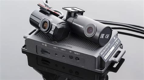 Лучшие видеорегистраторы с двумя камерами 2024 года