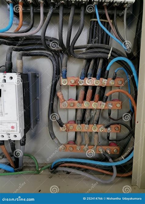home electrical repair service 8