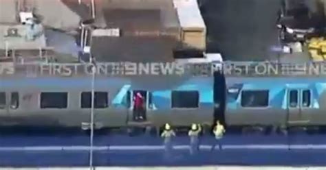 Naked Man Electrocuted By Power Lines After Climbing Onto Roof Of Moving Train Mirror Online