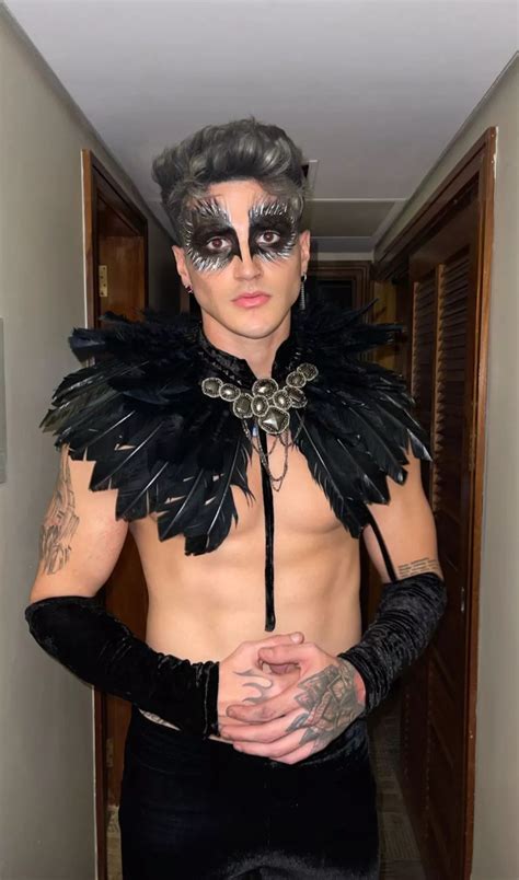 Nudes Hotguyswithtattoos NUDE PICS ORG