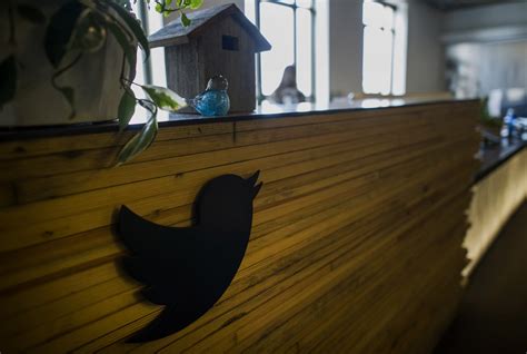 Twitter Changes Stars To Hearts Users Revolt Fortune
