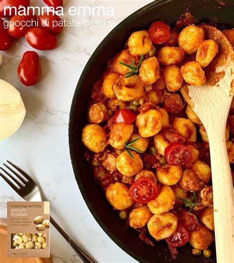 Gnocchi Con Pomodoro E Salsiccia Mamma Emma Ricetta Cibo Etnico