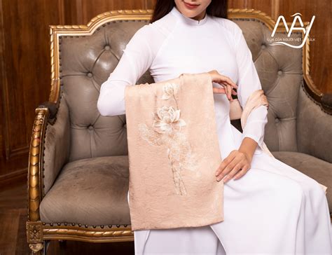 Kh N L A Cao C P Th U Tay Hoa Sen M U Nude