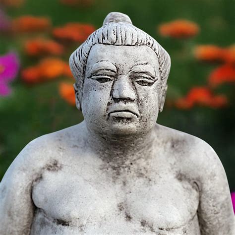 concrete sumo wrestler statue stone japanese sumo man sculpture outdoor