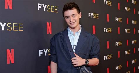Stranger Things Noah Schnapp Comes Out As Gay After Being In Closet For Yrs Fans Say Proud