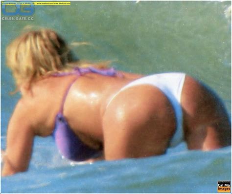 Alessia Marcuzzi Nude Pictures Onlyfans Leaks Playboy Photos Sex
