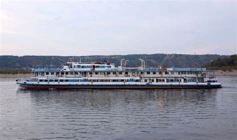 Potopený ruský parník Bulgaria - Aktuálně.cz