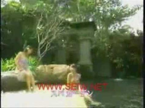 2 HOT LESBIANS MASSAGE YouTube