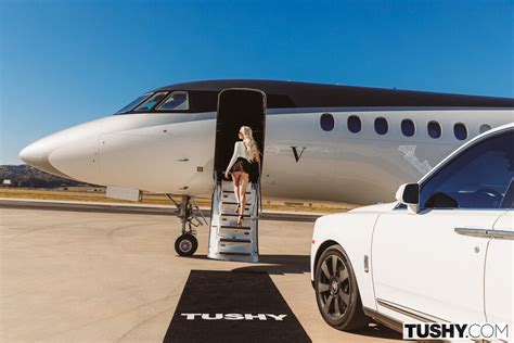 Elsa Jean Influence Part Nudecollect Porn Pic