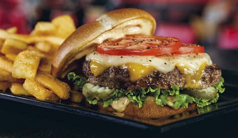 Cheddar Burger Red Robin