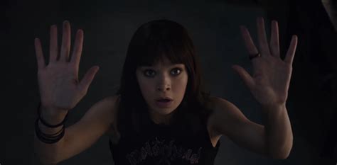 Seeing Hailee Steinfeld In Bumblebee Has Me So Fucking Horny R Jerkofftoceleb