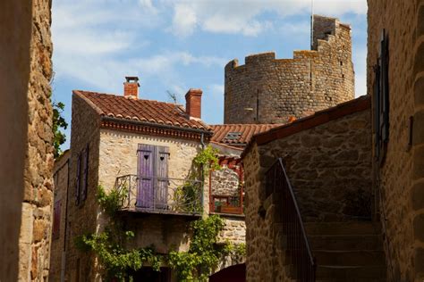 Voici Les Plus Beaux Villages Autour De Clermont Ferrand