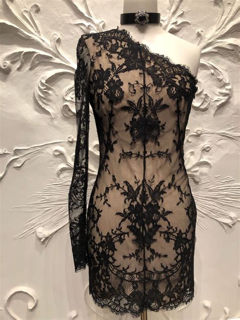 Платье из кружева купить в интернет-магазине Ярмарка Мастеров по цене ...