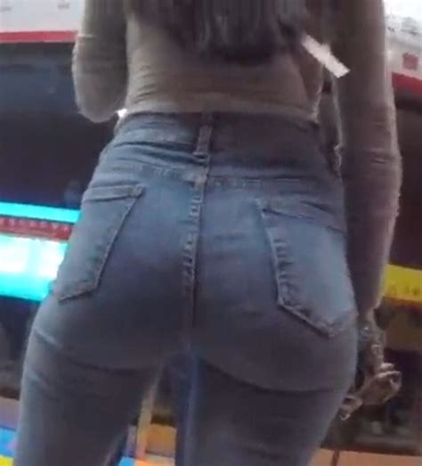 Asian Girl With A Big Ass In Tight Jeans Tight Jeans Forum