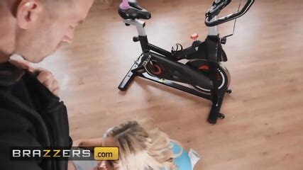 Brazzers Lana Wolf Is So Horny That When She Sees Danny D In The Gym She Jumps On His Cock