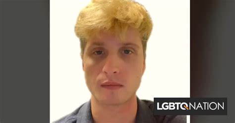 Un Restaurante Despide A Un Hombre Gay Que Le Present A Su Jefe A Su Novio