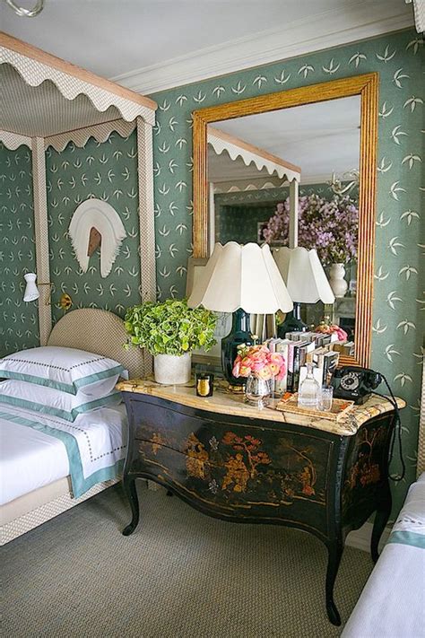 Chinoiserie Chic: The Chinoiserie Bedroom