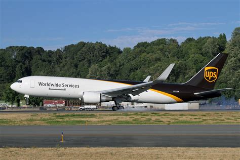 N Up B Ups Boeing Field Duncan Kirk Flickr