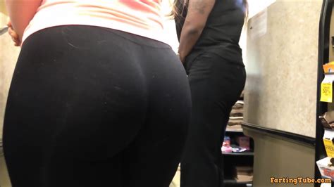 Big Latina Bubble Butt In Tight Black Leggings