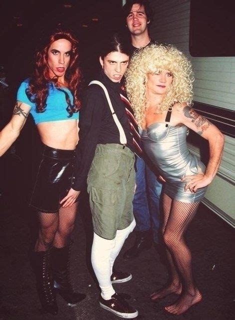 Members Of The Red Hot Chili Peppers And Nirvana Dressed In Drag 1990 S R OldSchoolCool