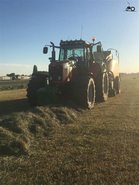 Foto Massey Ferguson 7400 Serie #1363530