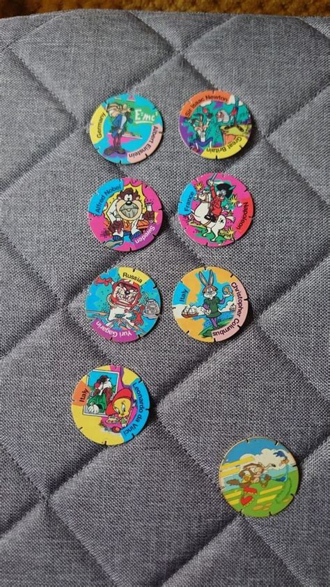 LOONEY TUNES TAZOS BUNDLE WARNER BROS 1996 WALKERS DORITOS BRAND EBay