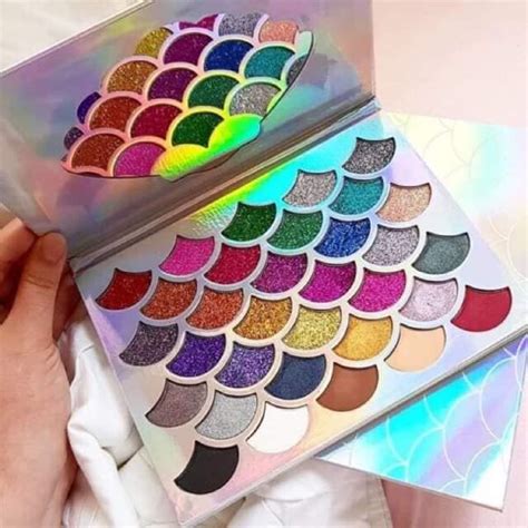 Colors Eyeshadow Palette Matte Shimmery Eyeshades Kit High Pigmented Shades Nude Eyeshadow