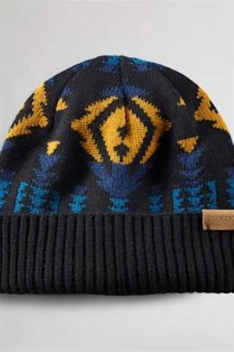 Pendleton® Knit Cap Echo Canyon Shopperboard