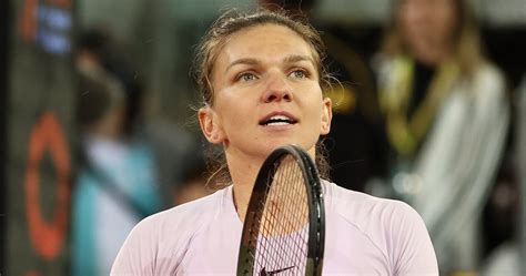 Tin nóng thể thao tối Hot girl cầu lông Thùy Linh thắng ngẹt thở ở Vietnam Open