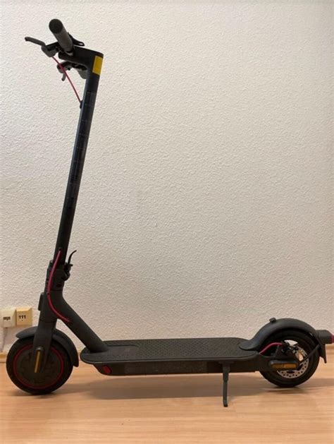 Xiaomi Mi Pro Elektrikli Scooter Motosiklet