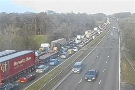M6 chaos as HGV leaves carriageway causing lane closures and 45 minutes