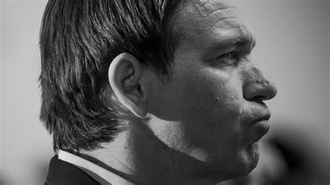 Opinion | Gov. Ron DeSantis Is Banning Lab-Grown Meat - The New York Times