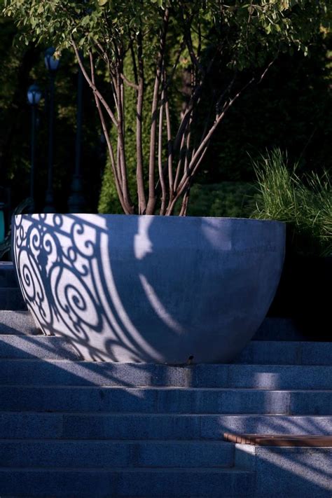 Великий вуличний вазон Плантер, ціна — Prom.ua (ID#1320523300)