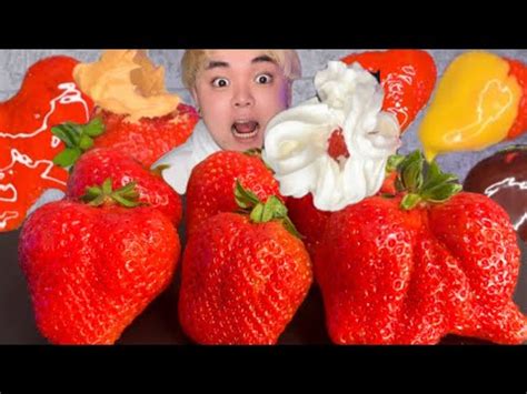 Asmr Strawberries Mukbang Eating Sounds Youtube