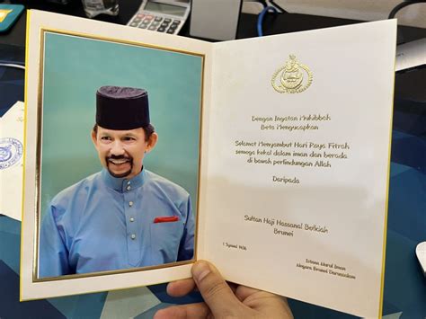 Wajib Kirim Kad Raya Untuk Sultan Brunei Sebab Seronok Dapat Balasan