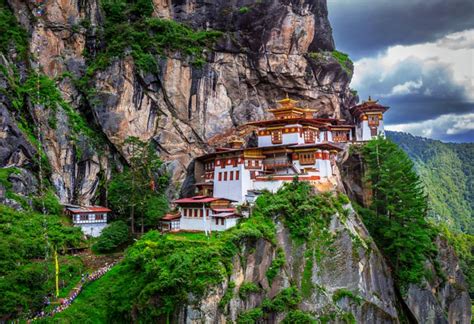 Journey To Bhutan With Six Senses Travel With Jules