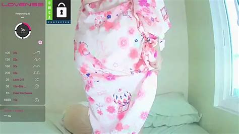 Coco Williams Nude Stripping On Cam For Live Porn Video Show BumFetish