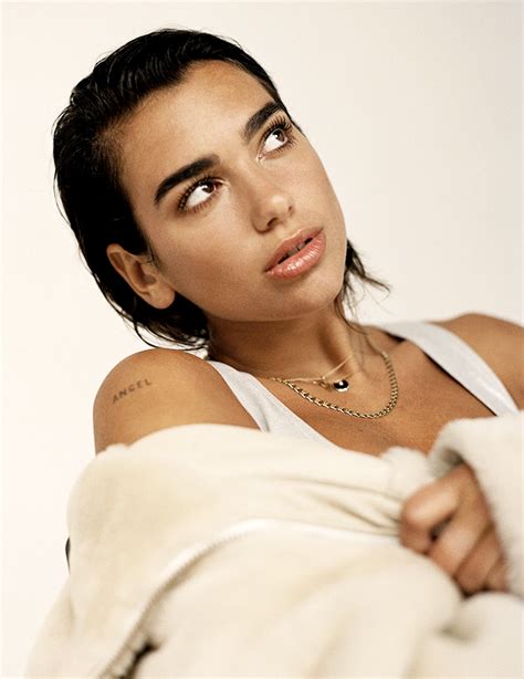 Dua Lipa Source Dua Lipa Photographed By Luc Coiffait For Es