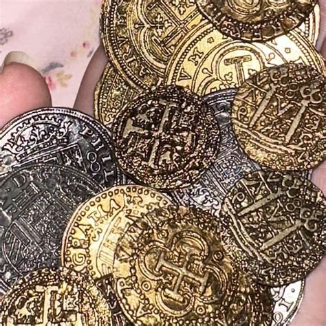 Set Of 4 Mixed Spanish Armada Goldsilver Doubloons Coinspirates