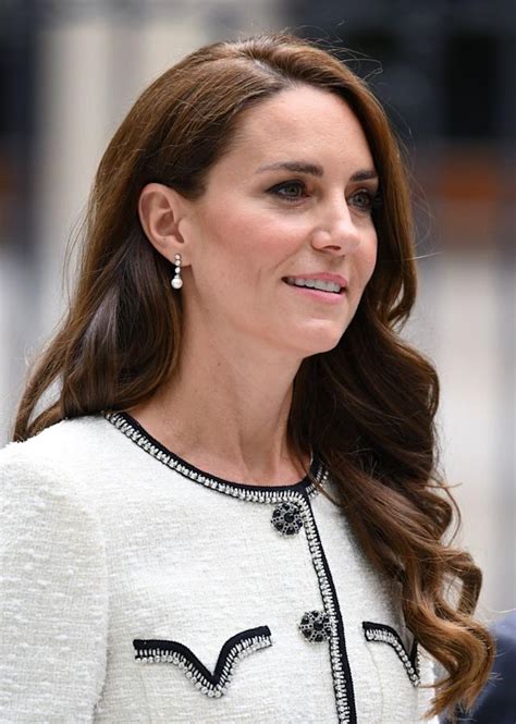 Kate Middleton Sports Sun Kissed Blonde Highlights For The New Summer Season