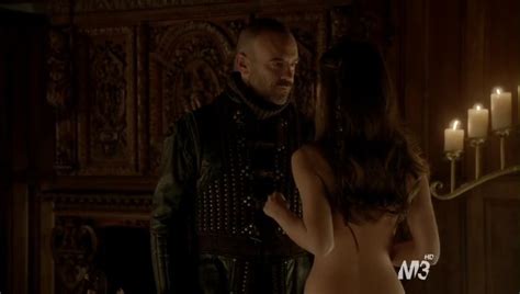 Naked Caitlin Stasey In Reign