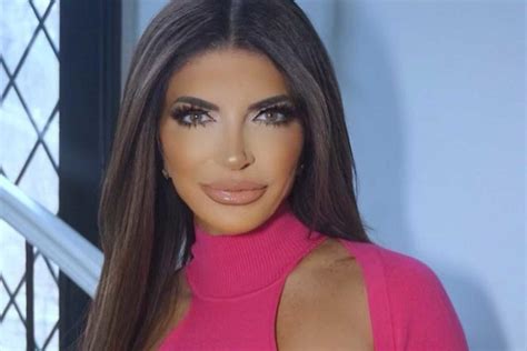 Teresa Giudice Sizzles In St Barts In A Shimmery Pink String Bikini PICS