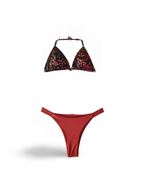 Bikini Wild Rio BoMaio