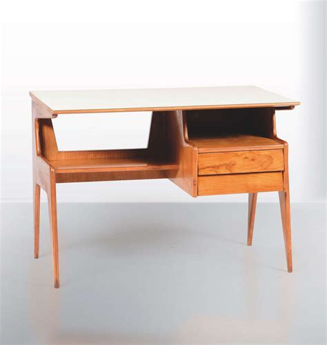 Dassi desk